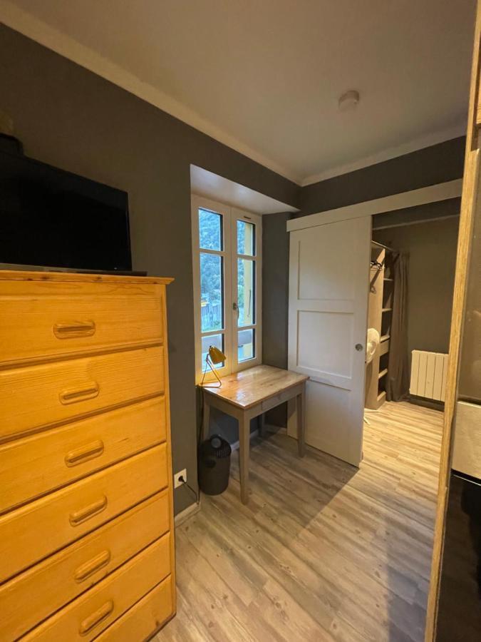 La Montagnette L Ours T1 Maison En Travaux De 10H A 17H Moutiers  Exterior photo